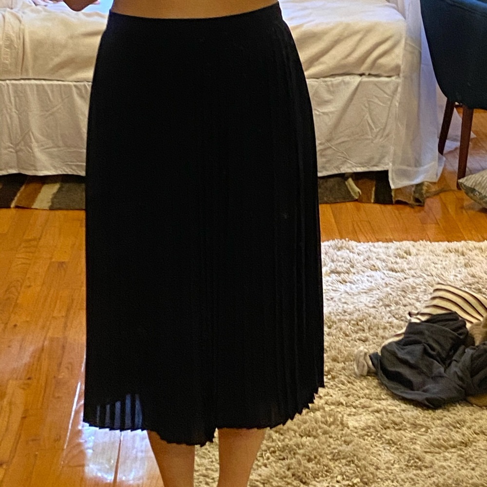 Navy pleated midi skirt